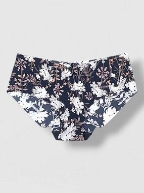 Victoria’s Secret Hiphugger Panties Large New